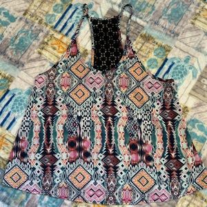 LUSH Patterned Crop Too